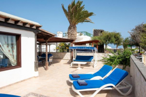 Villa Mit 3 Schlafzimmer In Charco Del Palo